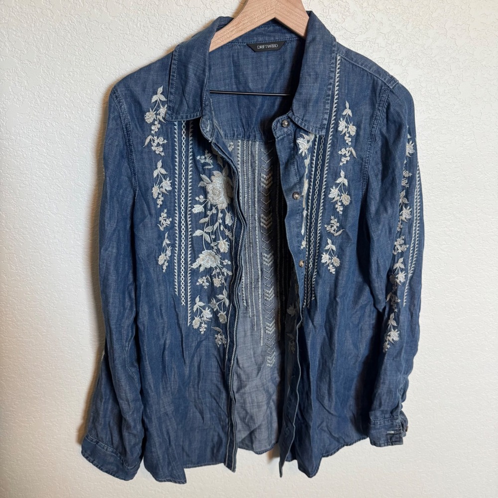 Boho Western Floral Embroidered Driftwood Tencel Button Down Shirt Medium Blue